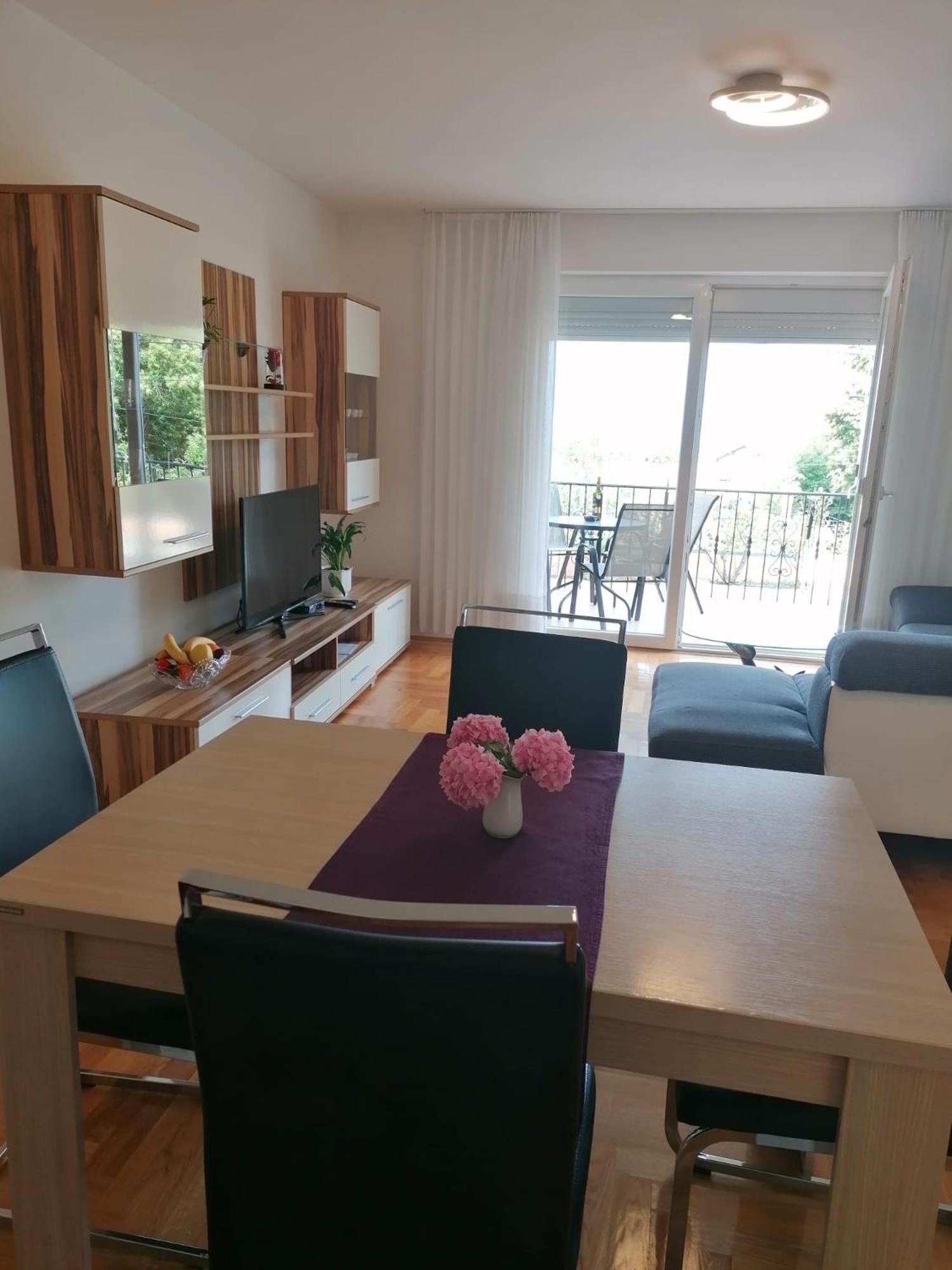 Apartment Cindy لوفغان المظهر الخارجي الصورة