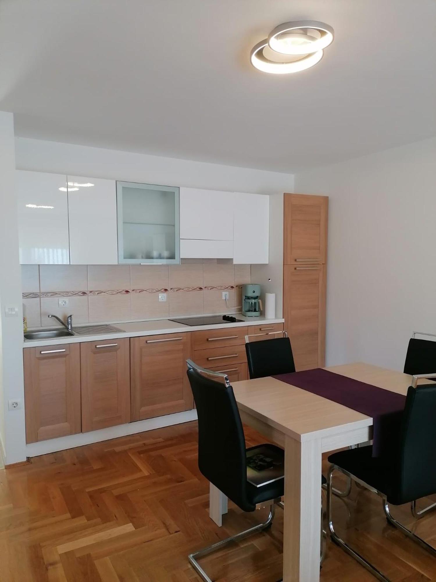 Apartment Cindy لوفغان المظهر الخارجي الصورة